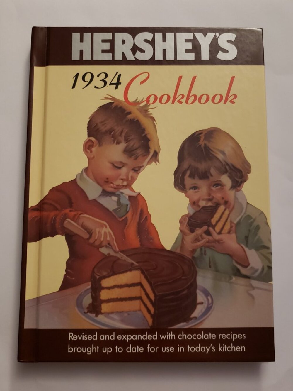 Hershey's 1934 Revised Cookbook Recipe Book Chocolate Dessert Recipies Hardcover